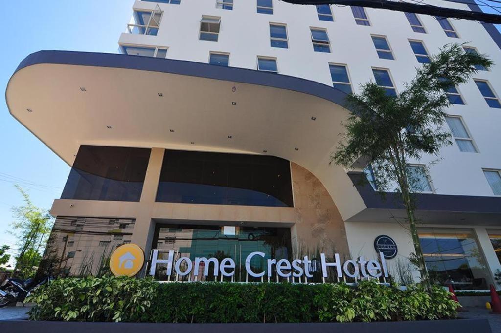Home Crest Hotel Davao City Dış mekan fotoğraf